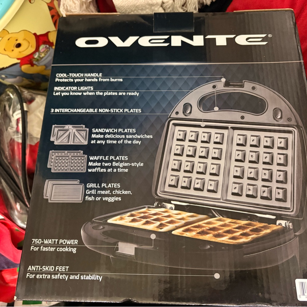 Ovente Waffle Maker with Interchangeable Plates - Black